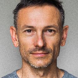 M. Loïc VERNAY
